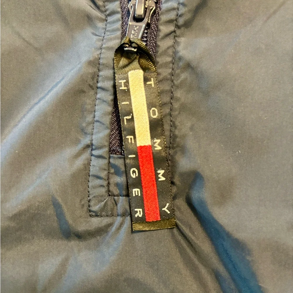 Tommy Hilfiger Vintage Zip Logo  Windbreaker Youth Size Large 10/12